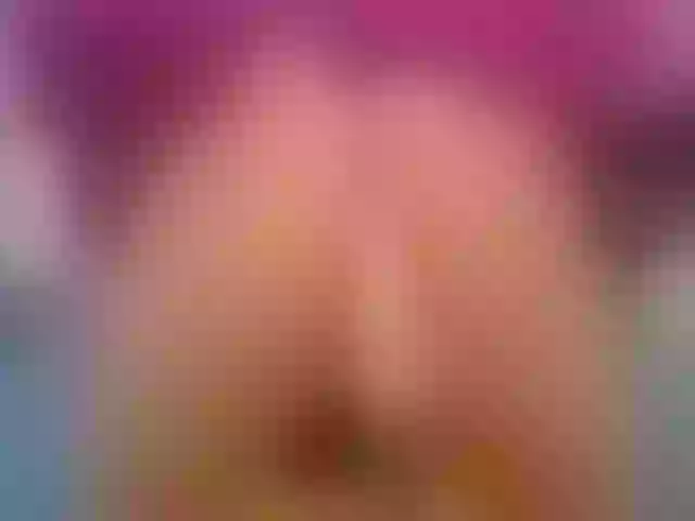 Live sex webcam photo for Nina_dee #261891213