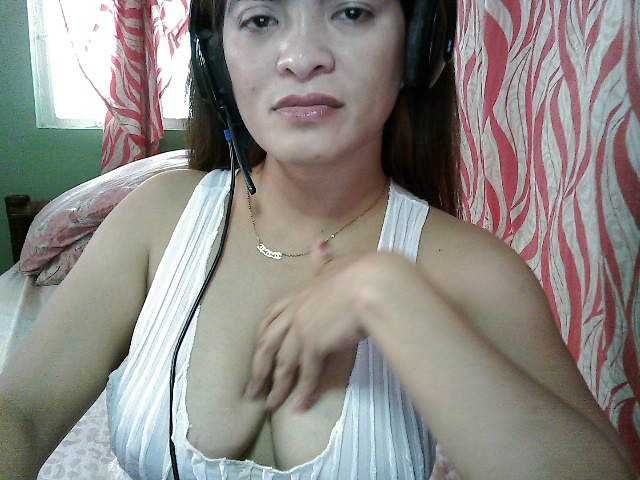 Live sex webcam photo for Angelabalboa #241320282