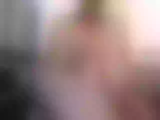 Live sex webcam photo for squirtblonde #263500765