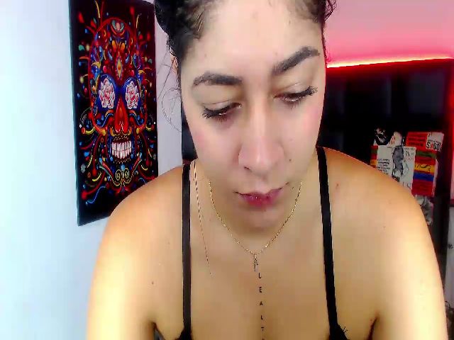 Live sex webcam photo for Eva_Zertalf #258161626