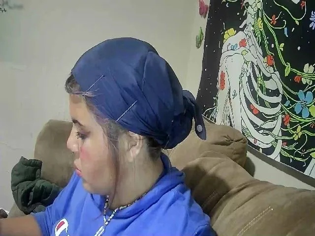 Live sex webcam photo for Lilmisspurp #256196960