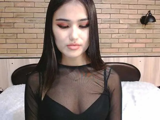 Live sex webcam photo for full-moon #241173837