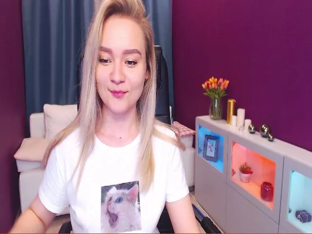 Live sex webcam photo for Kara_Smith #255182465