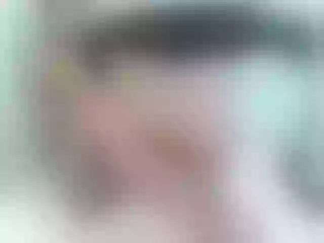 Live sex webcam photo for LeaQueen #241093522