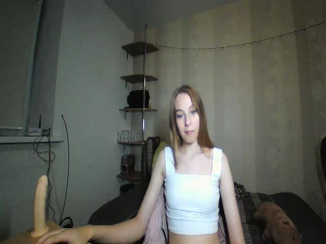 Live sex webcam photo for JenaCooper #258984203