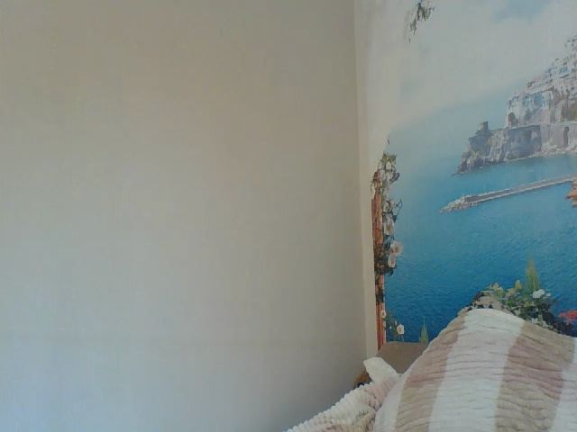Live sex webcam photo for Sweet_Lollaa #258492790