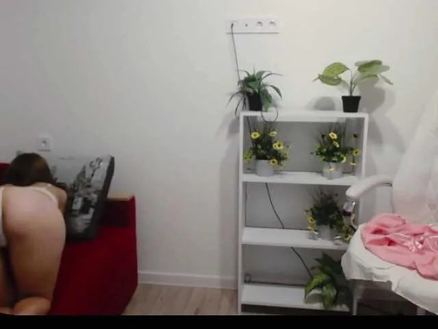 Live sex webcam photo for Tori-Vi #257230401