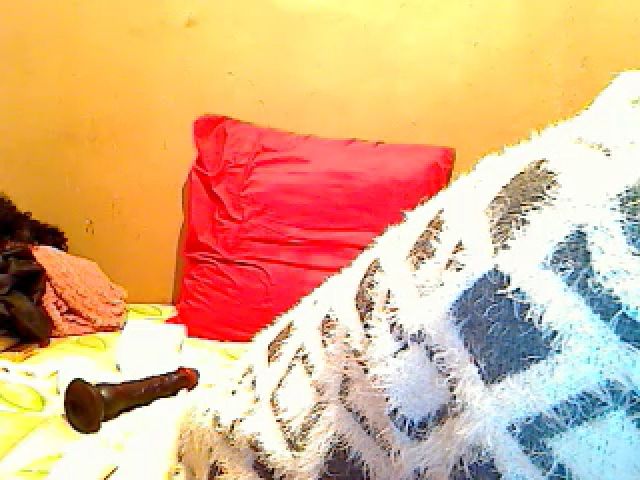 Live sex webcam photo for JaideBlack #254974320