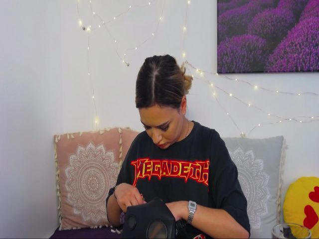 Live sex webcam photo for Lexilicious_ #260564979