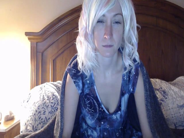 Live sex webcam photo for xKawaiiQueenx #255828993