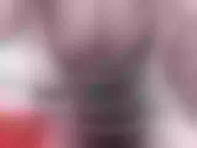 Live sex webcam photo for JullieMilf #262723560