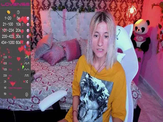 Live sex webcam photo for Silvana_21_ #258893253
