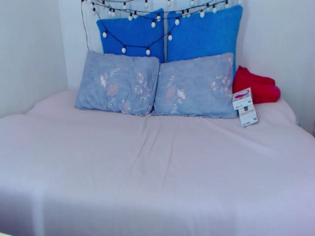 Live sex webcam photo for Lanna_Wolf #259089872