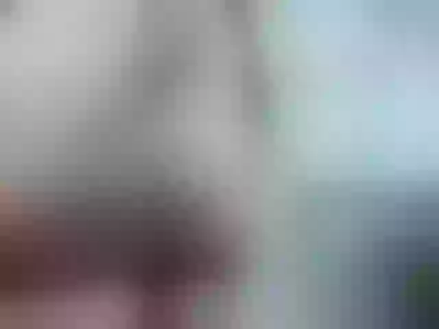 Live sex webcam photo for LouiseJenkin #251027837