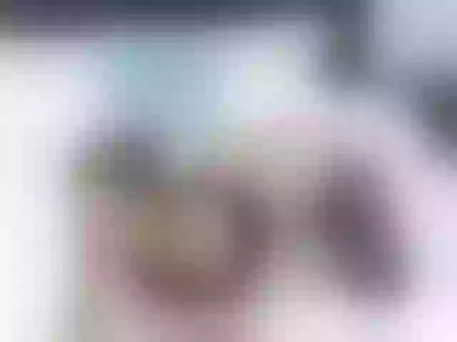Live sex webcam photo for KammyJoe #240992215