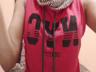 Live sex webcam photo for PARADISEQEEN #251944049