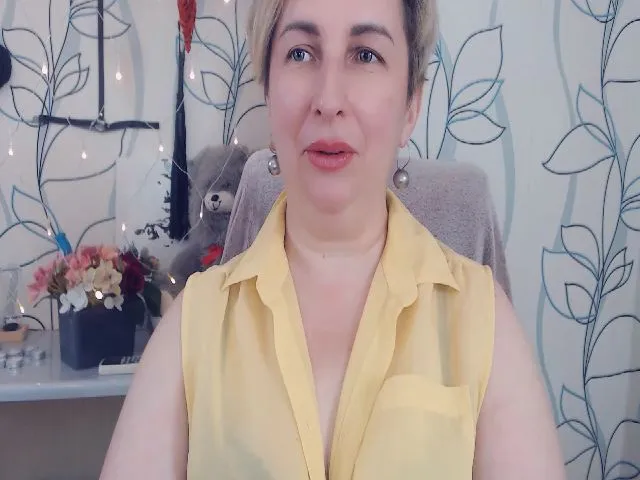 Live sex webcam photo for DepravedMadam #253692834