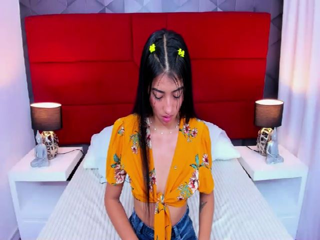 Live sex webcam photo for Chanel_broke #255042279