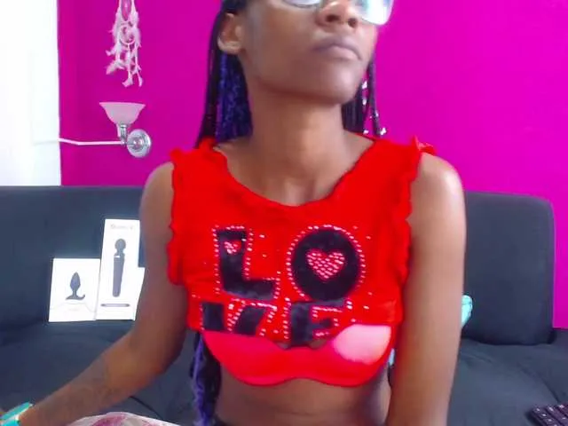 Live sex webcam photo for -UMAWILLIAMS #256252840