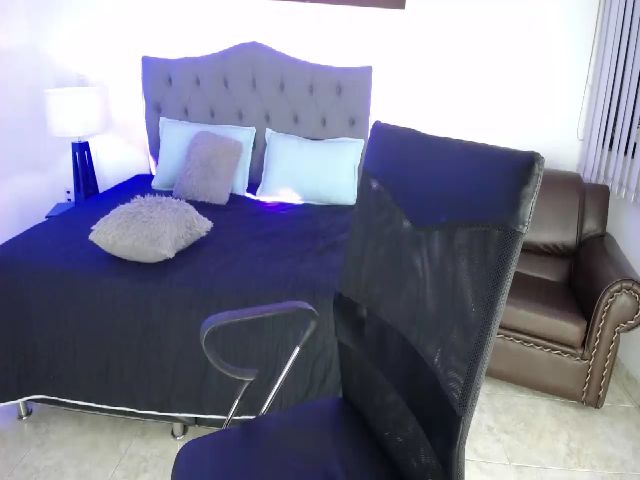 Live sex webcam photo for Sasha_cameron #256574094