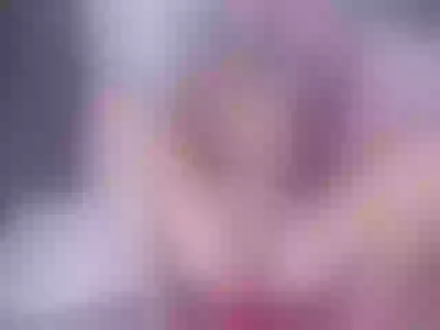 Live sex webcam photo for AiriKim #254686174