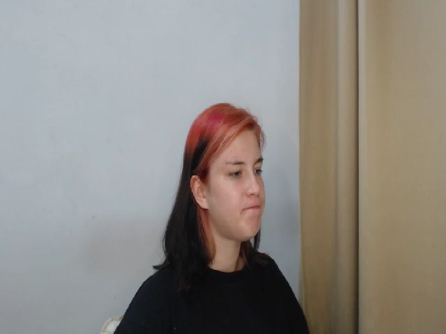 Live sex webcam photo for KateKoss #255324421