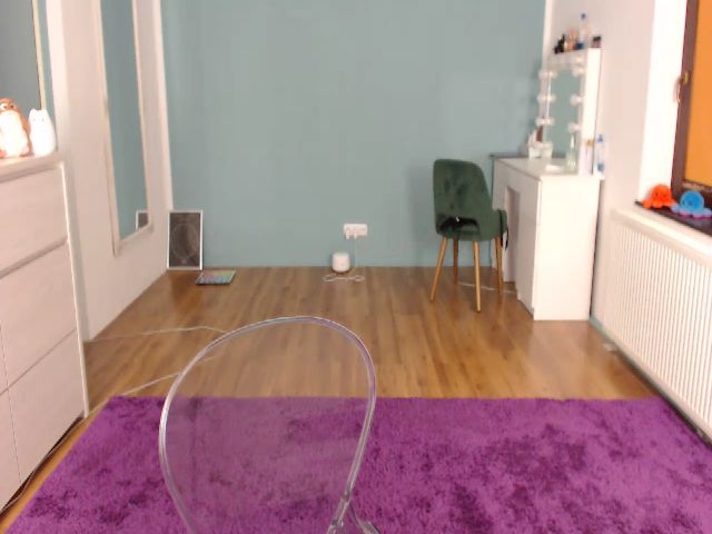 Live sex webcam photo for Conny___ #256087563