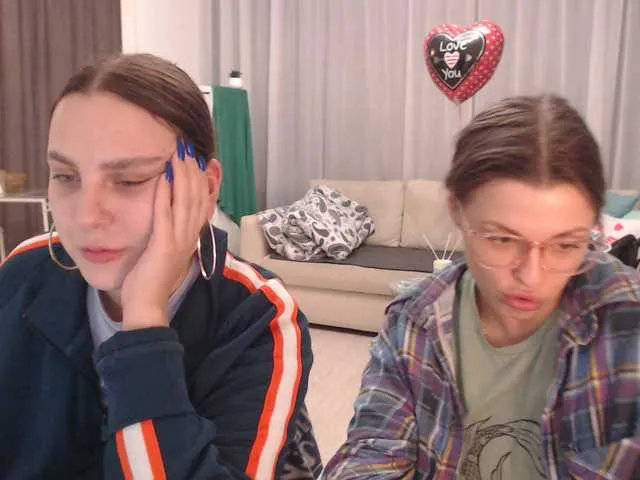 Live sex webcam photo for BugaGirls #241160161