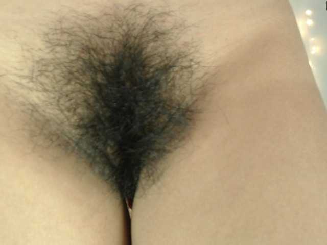 Live sex webcam photo for SweetBarbie #241376137