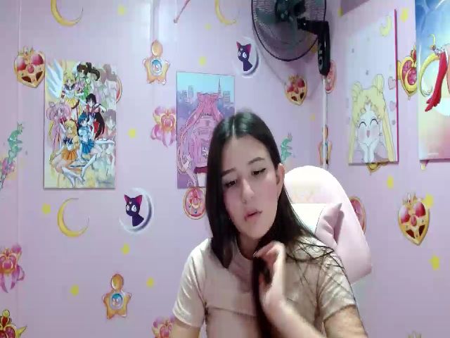 Live sex webcam photo for Aniie_pink #256336533