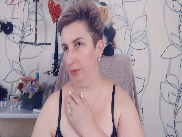 Live sex webcam photo for DepravedMadam #259922557