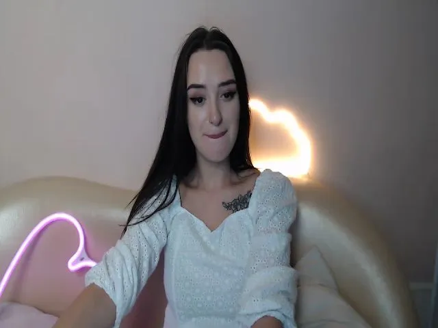 Live sex webcam photo for BennyJi #264215745