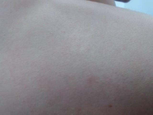 Live sex webcam photo for Honey21_ #252309129