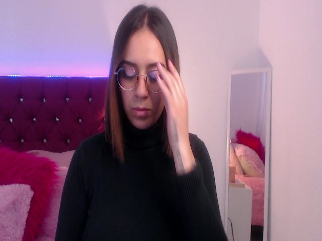 Live sex webcam photo for SamPuckett #253928158