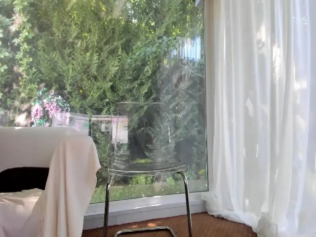 Live sex webcam photo for Miss_Tanya #252443541