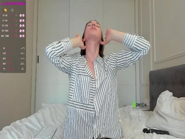 Live sex webcam photo for Maripsis #261489482