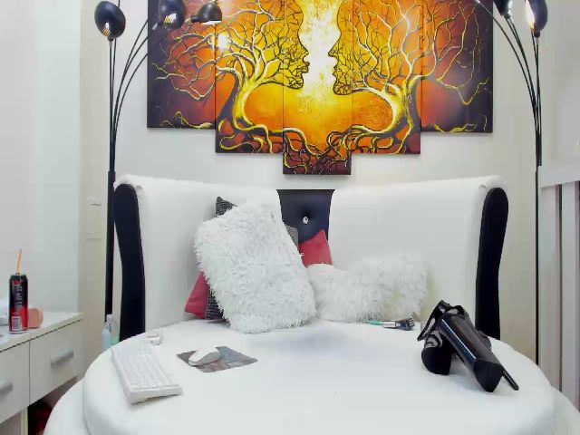 Live sex webcam photo for ivonady #257800037