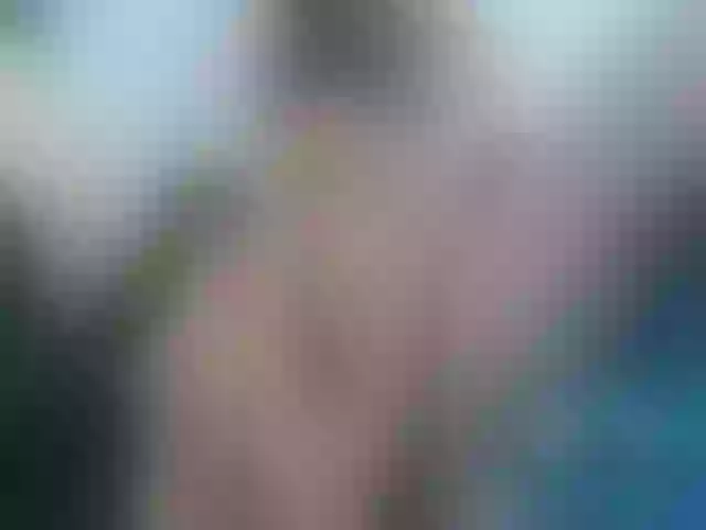 Live sex webcam photo for BeautyM27 #260647415