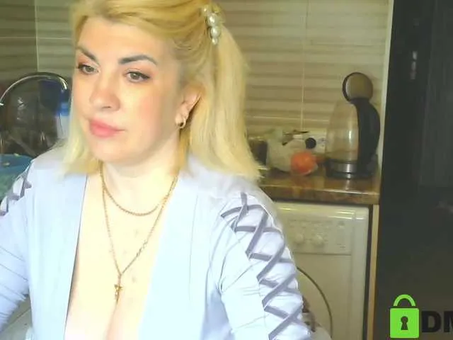 Live sex webcam photo for rosewind8 #242999367