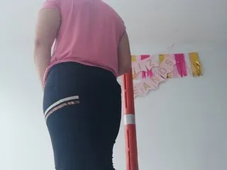 Live sex webcam photo for latinaamorosa #240610781