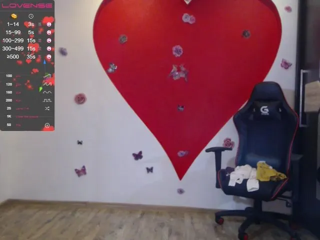 Live sex webcam photo for Joanna4you_ #262657590