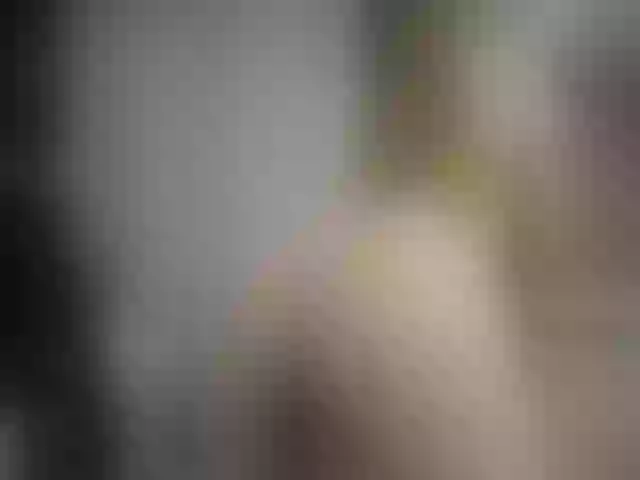 Live sex webcam photo for Sweet_tits2 #256140620