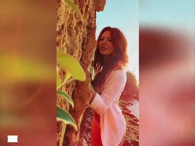 Live sex webcam photo for -wowFox- #248273882