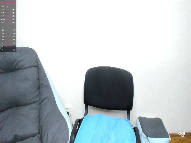 Live sex webcam photo for SarahSmiths #255519104