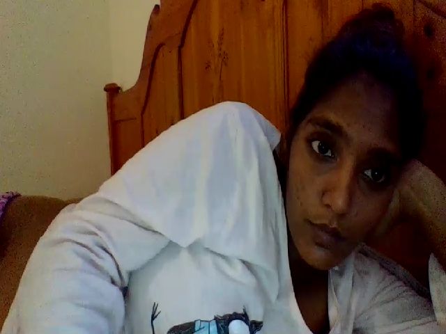 Live sex webcam photo for IndianvixxenX #259278966