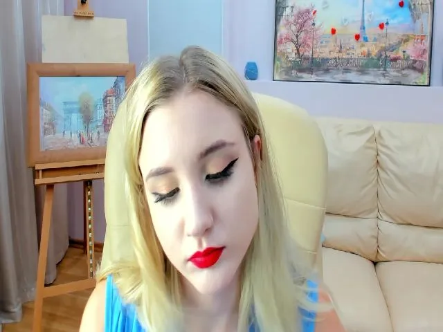 Live sex webcam photo for SusieTurner #252276515