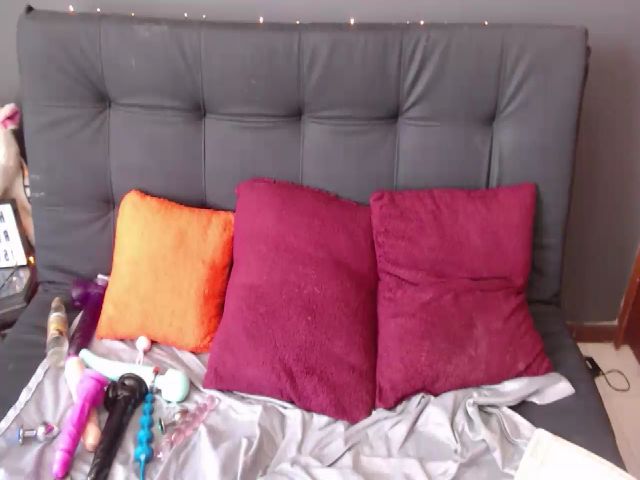 Live sex webcam photo for Latin__curly #260689648