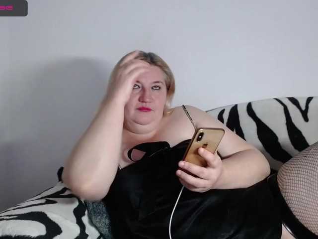 Live sex webcam photo for VishenkaStar #241359743