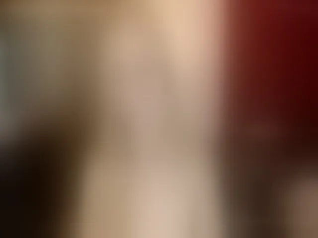 Live sex webcam photo for WildestKitten #262359842