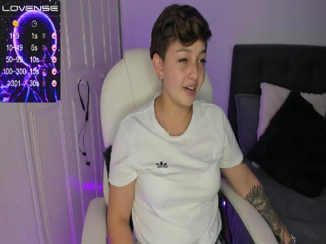 Live sex webcam photo for SalemJimenez #259744095